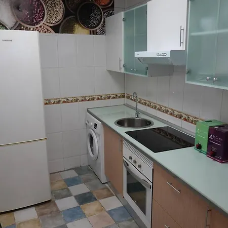 2 Bedrooms With Wifi At Apartment *