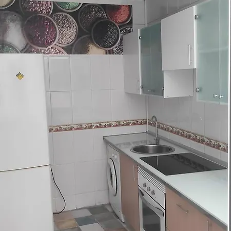 Apartment 2 Bedrooms With Wifi At Badajoz