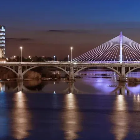 2 Bedrooms With Wifi At Badajoz