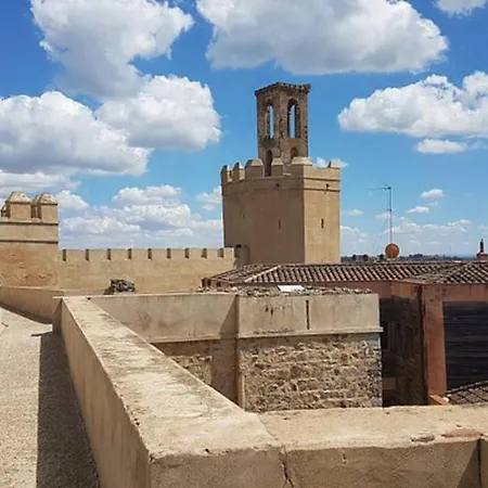 2 Bedrooms With Wifi At Badajoz