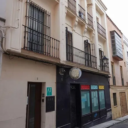 2 Bedrooms With Wifi At Apartment
